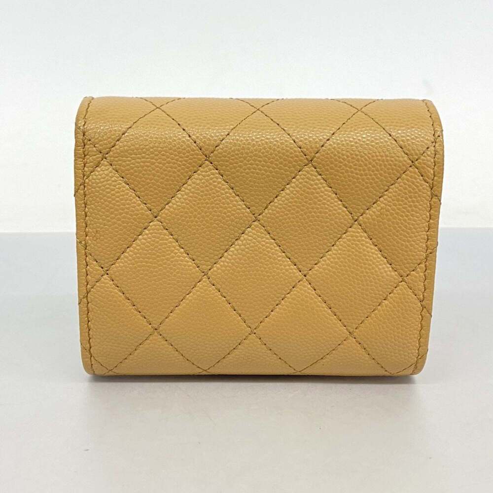 CHANEL Cream Caviar Leather Wallet - Picture 7 of 7